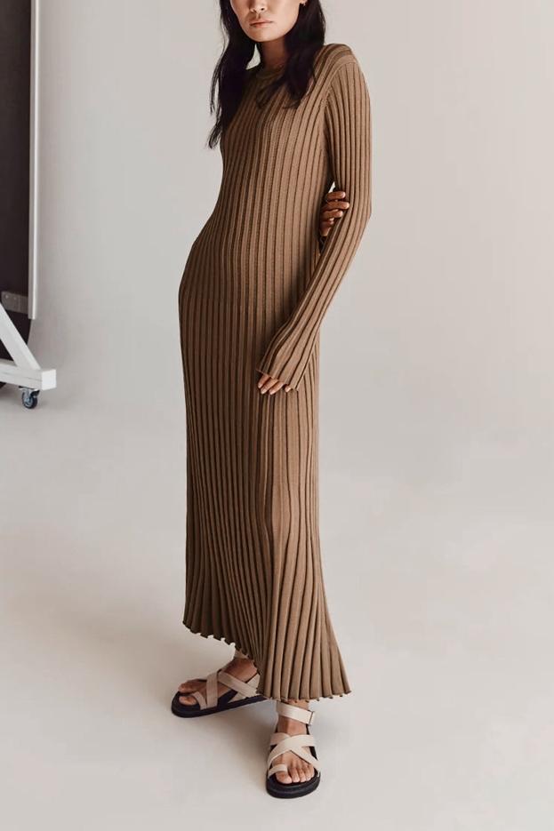 Antonia Rib Flare Maxi Strikkjole