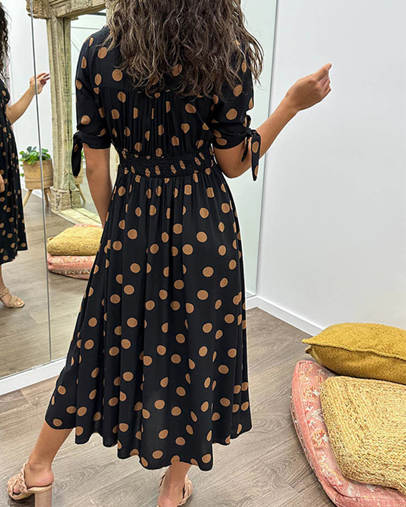 Monique™ | Elegant Kjole med Prikker