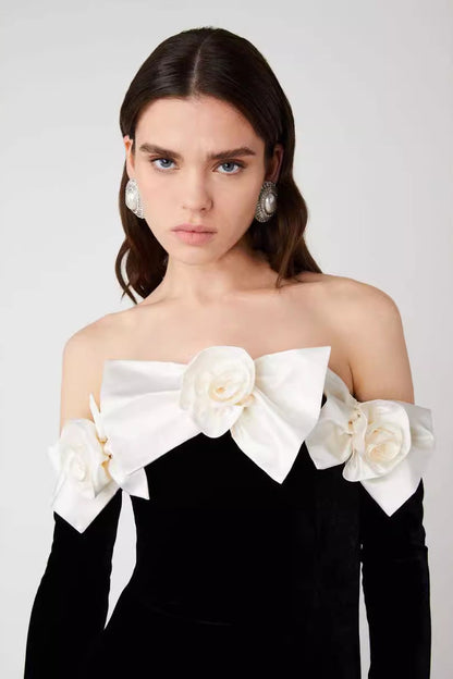 Lara Bowtie Off-shoulder maxikjole i fløjl