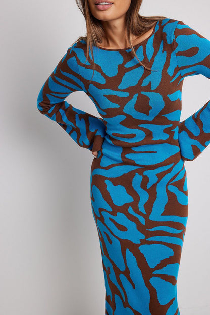Ava Jacquard Strikket Midikjole